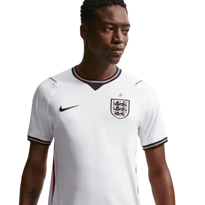 England Heimstadion-Trikot 2026 mit Bellingham 10-Aufdruck. Fußballtrikot #10